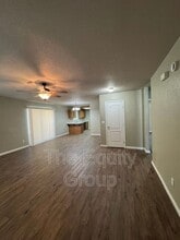 1947 E Academy Ave in Tulare, CA - Building Photo - Building Photo