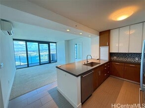 600 Ala Moana Blvd in Honolulu, HI - Foto de edificio - Building Photo