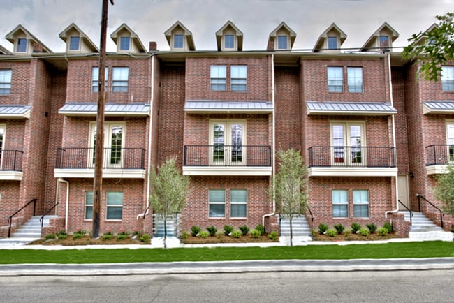 property at 2816 Lubbock Ave