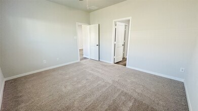 11978 Wisteria Mdws Dr in Willis, TX - Building Photo - Building Photo