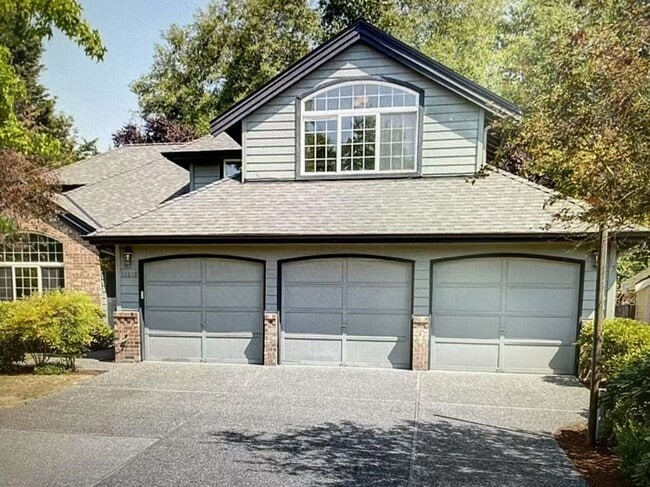 property at 14416 113th Pl NE