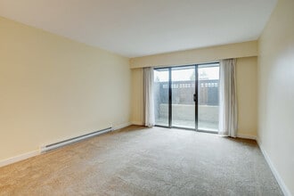 Marifield Park in Victoria, BC - Building Photo - Building Photo