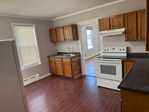 1309 Milwaukee Ave in South Milwaukee, WI - Building Photo - Building Photo