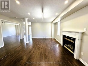 53 Stollar Blvd in Barrie, ON - Building Photo - Building Photo