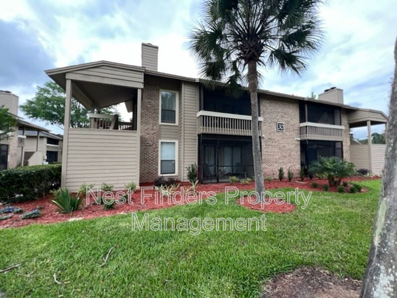 10200 Belle Rive Blvd in Jacksonville, FL - Building Photo