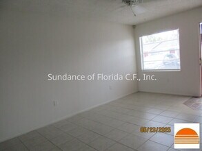 45 Lake Villa Way in Kissimmee, FL - Building Photo - Building Photo