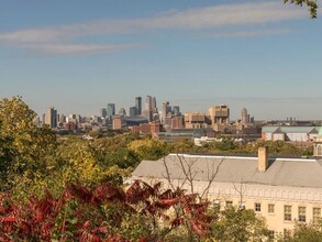 C&E Living in St. Paul, MN - Foto de edificio - Building Photo