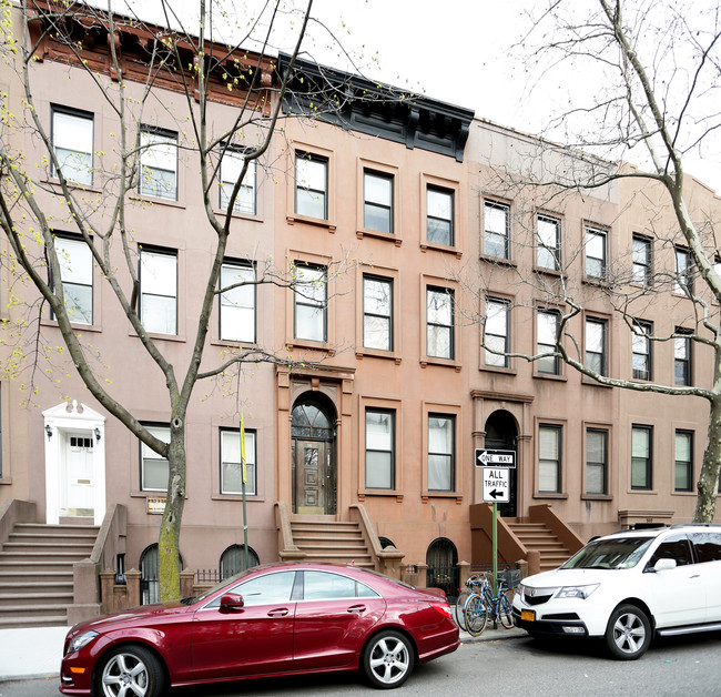 596 Henry St in Brooklyn, NY - Building Photo - Building Photo