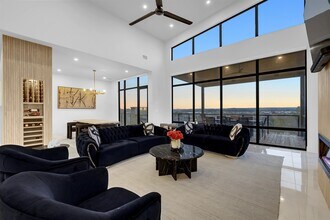 207 Kites Ct in Horseshoe Bay, TX - Building Photo - Building Photo