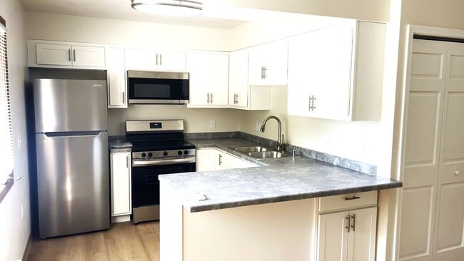 Campus Park Apartments & Commercial