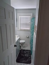 211 Sandpiper Dr in Portsmouth, VA - Foto de edificio - Building Photo