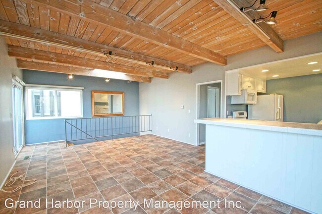 320 34th St in Manhattan Beach, CA - Foto de edificio - Building Photo