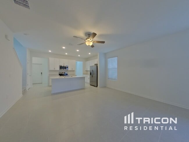 2450 Peace Of Mind Ave in Kissimmee, FL - Building Photo - Building Photo