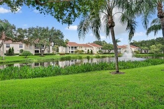 103 Tuscana Ct in Naples, FL - Building Photo - Building Photo