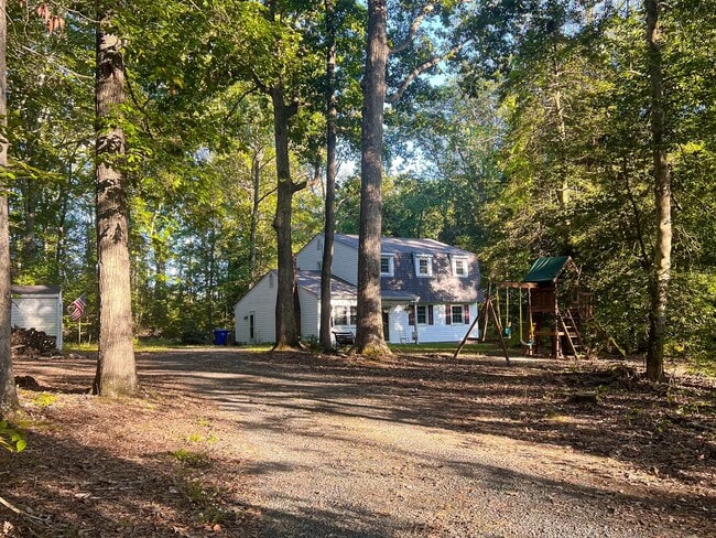 9391 Marcus Ln in La Plata, MD - Building Photo - Building Photo