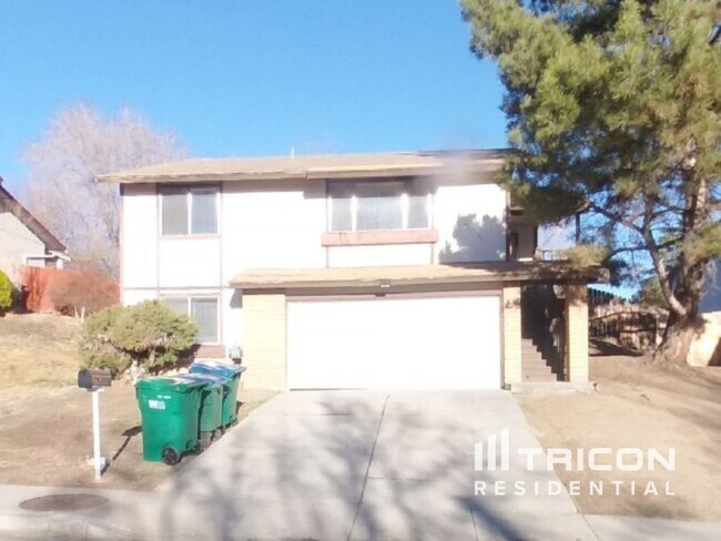 841 Wyoming Ave in Reno, NV - Building Photo - Building Photo