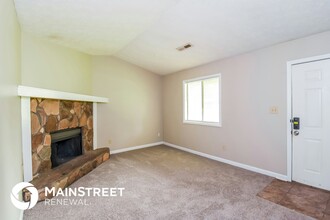 310 Galena Ct in Fairburn, GA - Foto de edificio - Building Photo