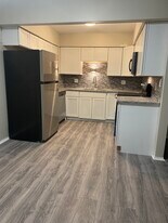 25545 Lahser Rd, Unit 5