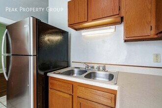 246 W 5th Ave in Columbus, OH - Building Photo - Building Photo