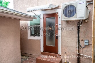 543 1/2 2nd Street N in St. Petersburg, FL - Building Photo - Building Photo