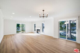 8610 Chalmers Dr in Los Angeles, CA - Building Photo