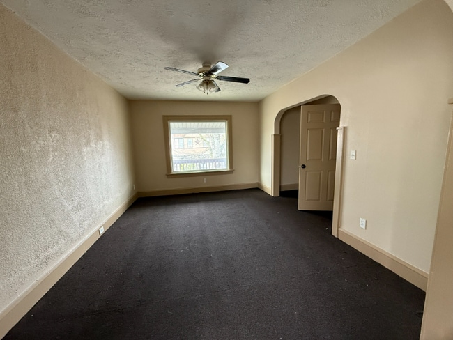 3147 W 82nd St in Cleveland, OH - Building Photo - Building Photo