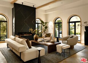 25242 Prado Del Grandioso in Calabasas, CA - Building Photo - Building Photo