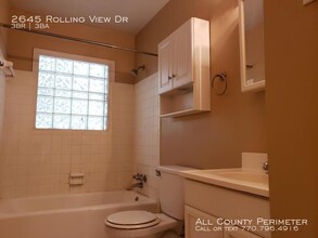 2645 Rolling View Dr in Smyrna, GA - Building Photo - Building Photo