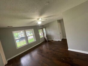 6110 Sherwood Dr in Houston, TX - Foto de edificio - Building Photo