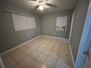 519 6th Ave W in Palmetto, FL - Building Photo - Building Photo