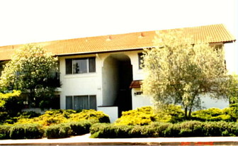 19379 Junipero Serra Dr Apartamentos