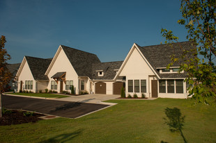 The Cottages at Watercress Apartments