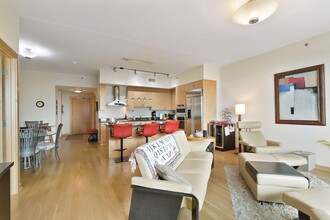 1120 S 2nd St in Minneapolis, MN - Foto de edificio - Building Photo