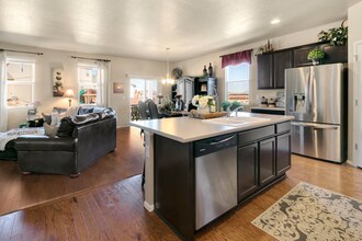 6782 Grainery Rd in Timnath, CO - Building Photo - Building Photo