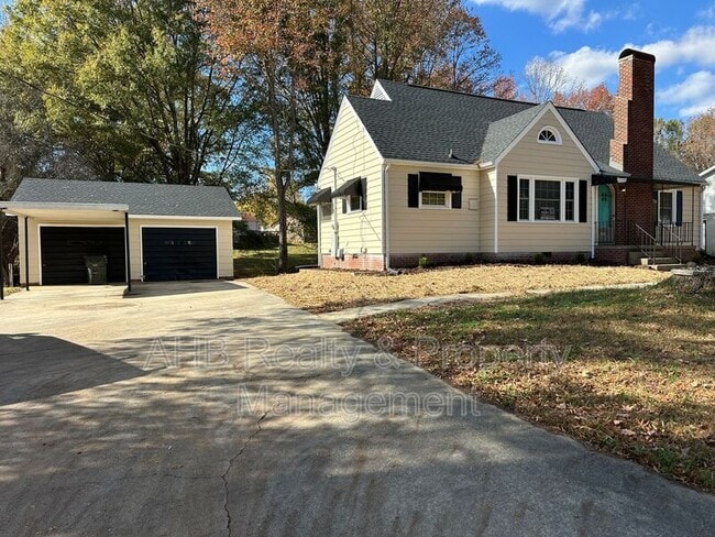 528 Baldwin Rd in Burlington, NC - Building Photo - Building Photo