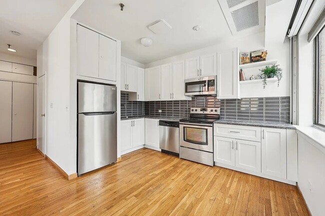 41 1st St in Hoboken, NJ - Building Photo - Building Photo