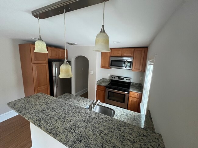 7818 Old York Rd, Unit 2nd floor in Elkins Park, PA - Foto de edificio - Building Photo