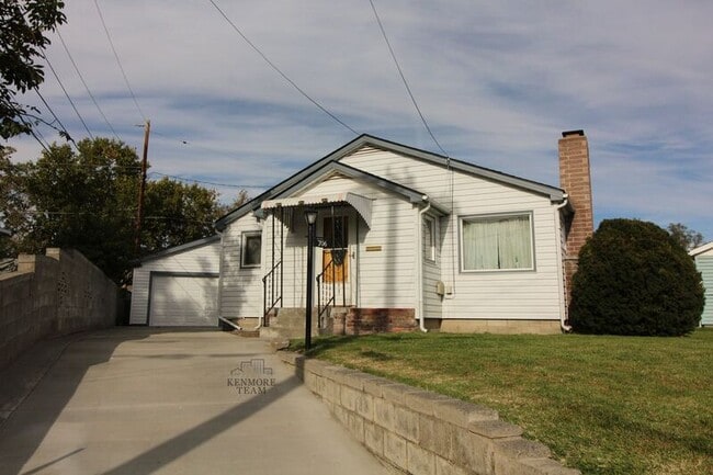 property at 706 Davenport St