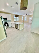 708 S 6th St in Fernandina Beach, FL - Building Photo - Building Photo