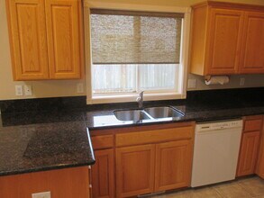 4952 49th Ave NE in Salem, OR - Building Photo - Building Photo