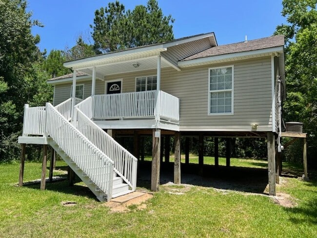 6038 W Adams St in Bay St. Louis, MS - Building Photo - Building Photo