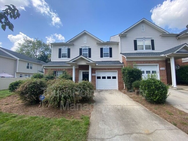 property at 5422 Waverly Lynn Ln