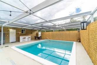 13405 NW 6th Ave in North Miami, FL - Building Photo - Building Photo
