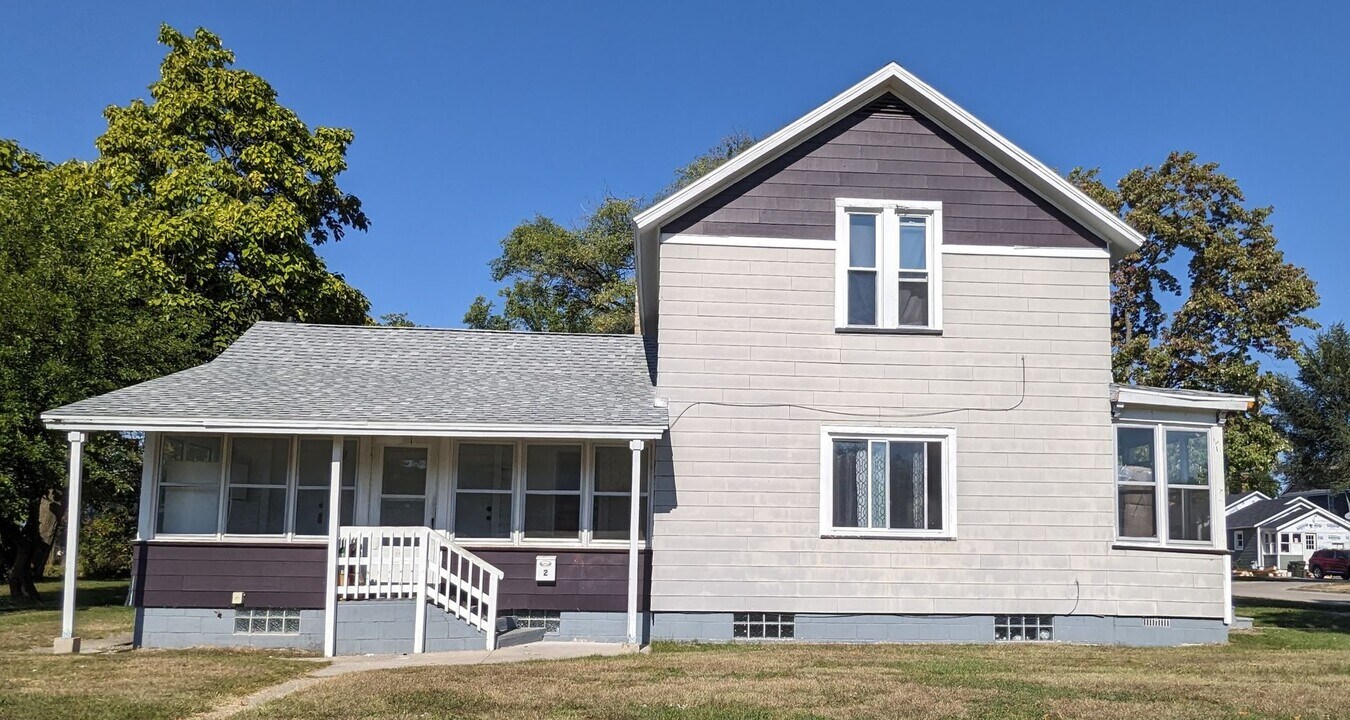 1241 7th St in Muskegon, MI - Building Photo