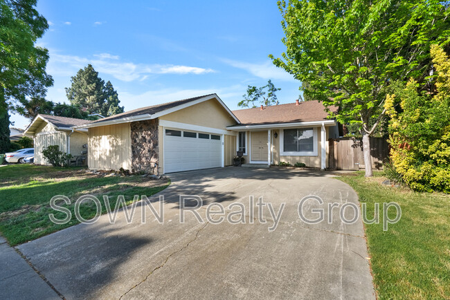 property at 36845 Reynolds Dr