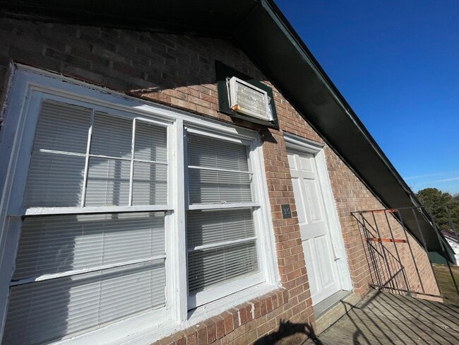 428 W Main St in Troy, NC - Building Photo - Building Photo