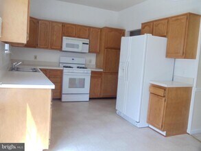 5 Sharon Ln in Stafford, VA - Building Photo - Building Photo