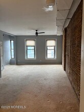 27 W Front St in Red Bank, NJ - Building Photo - Building Photo