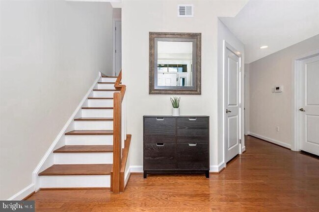 9112 Kenway Ln in Frederick, MD - Building Photo - Building Photo