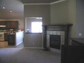 1724 Del Simmons Dr in Edmond, OK - Building Photo - Building Photo